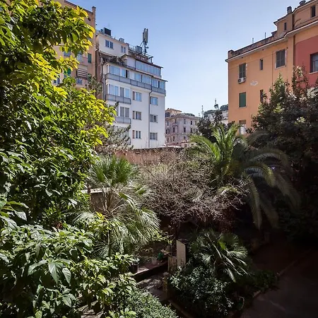 Cozy Vatican Place *