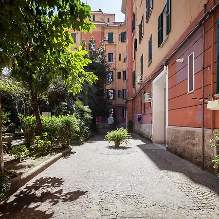 Cozy Vatican Place Appartamento *
